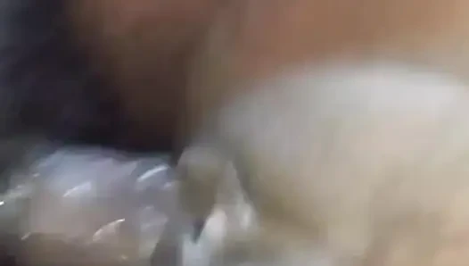 Yangzi vajinasını penisime sürtüyor