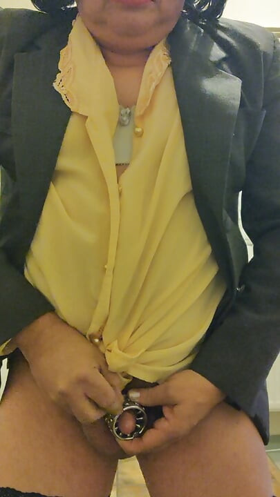 Lilian77がちょっとしたBDSMセッションをしている