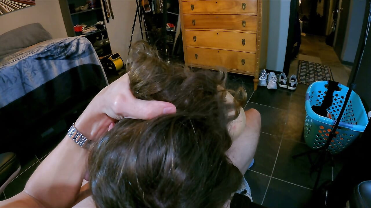 Cute Big Titty Brunette Deepthroat