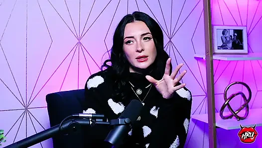 Charlotte Sins Swallowing, Sex Parties, and the Gray Areas of Ethicaljournalism