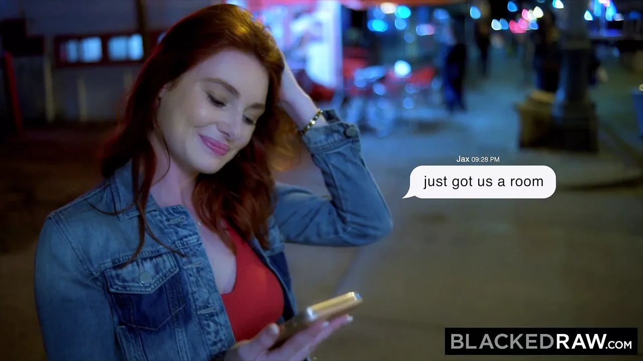 Blackedraw他的女朋友应该只给他一个口交