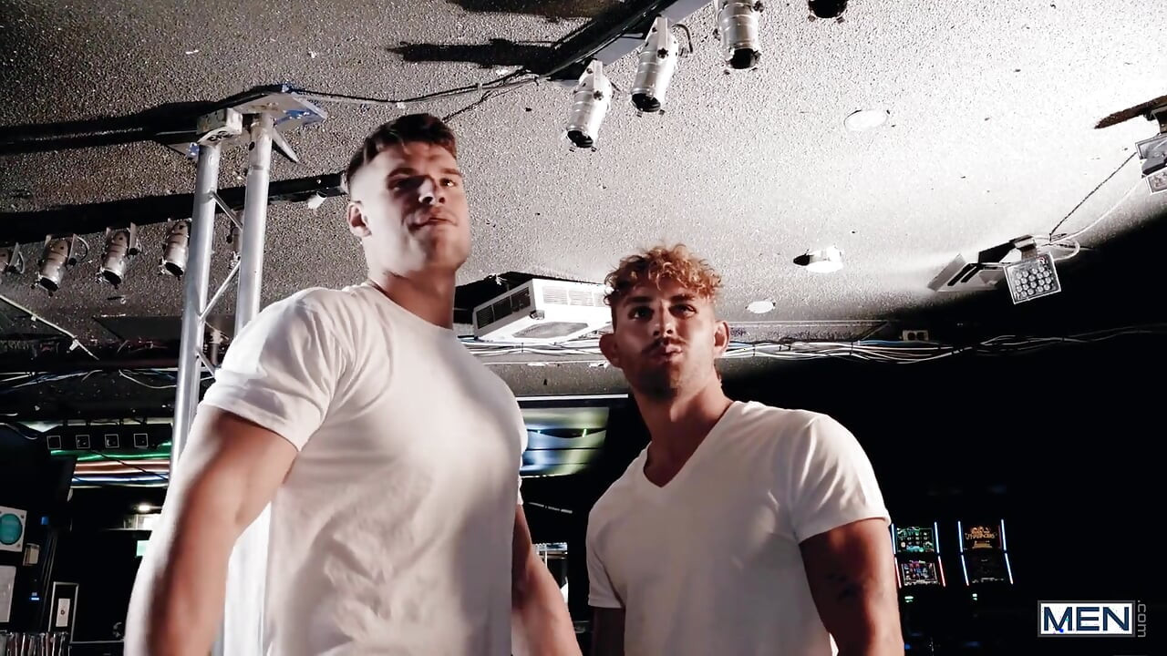 Muškarci u središte - Malik Delgaty, Jackson Cooks