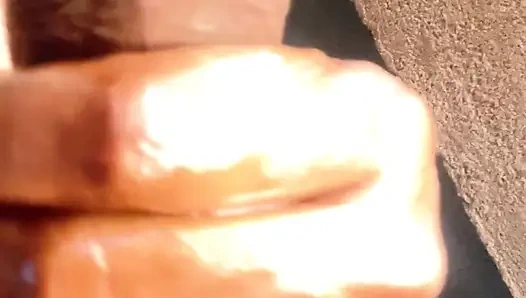 Büyük boğa desi büyük yaraklı mota lamba land ile sikişmeye hazır