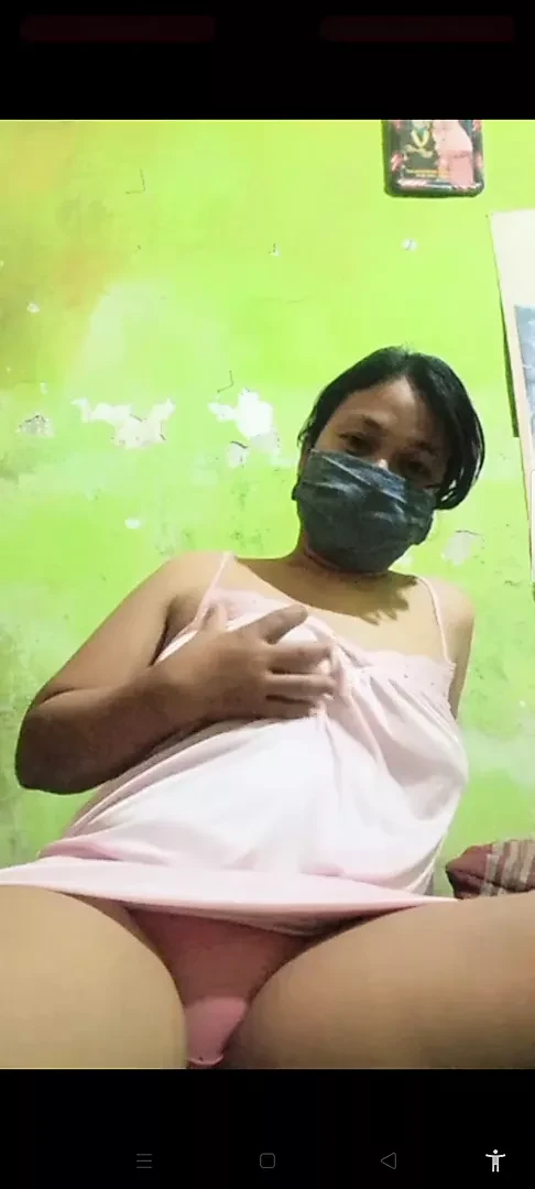 Tante lagi live manggo remes toket toge