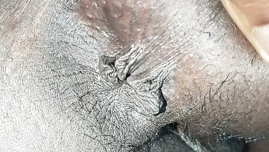 Desi bhabhi ass closeup