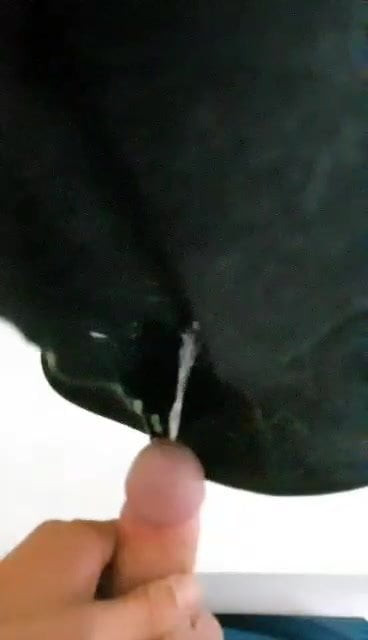 Pisse in Overknees