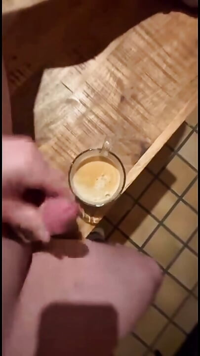 Compilation cumshot of a little gay