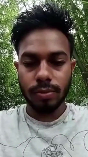 Unforgettable moment from "The jungle is when I get excited and masturbate with my hands."