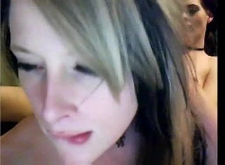 lesbian 25