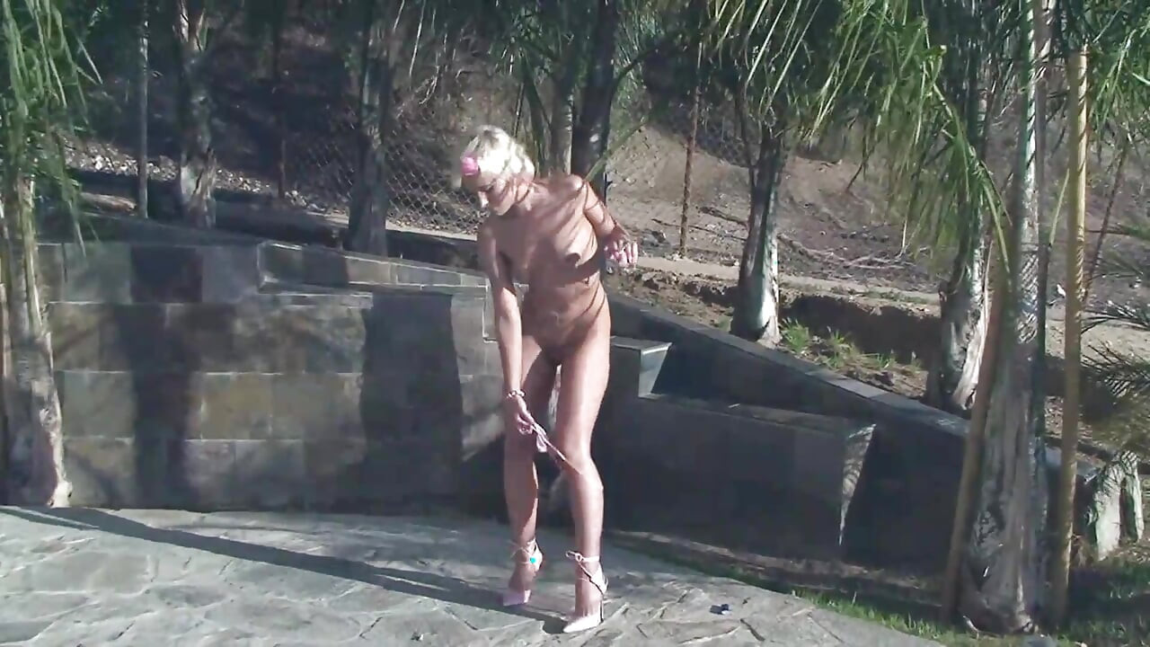 Tânărul meu cur pentru pula ta mare...