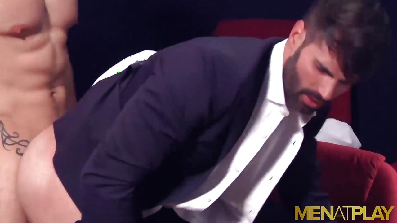 MENATPLAY - gej latinosi Dani Robles i Enzo Rimenez