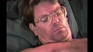 Зрелая Rodney мастурбирует в любительском видео