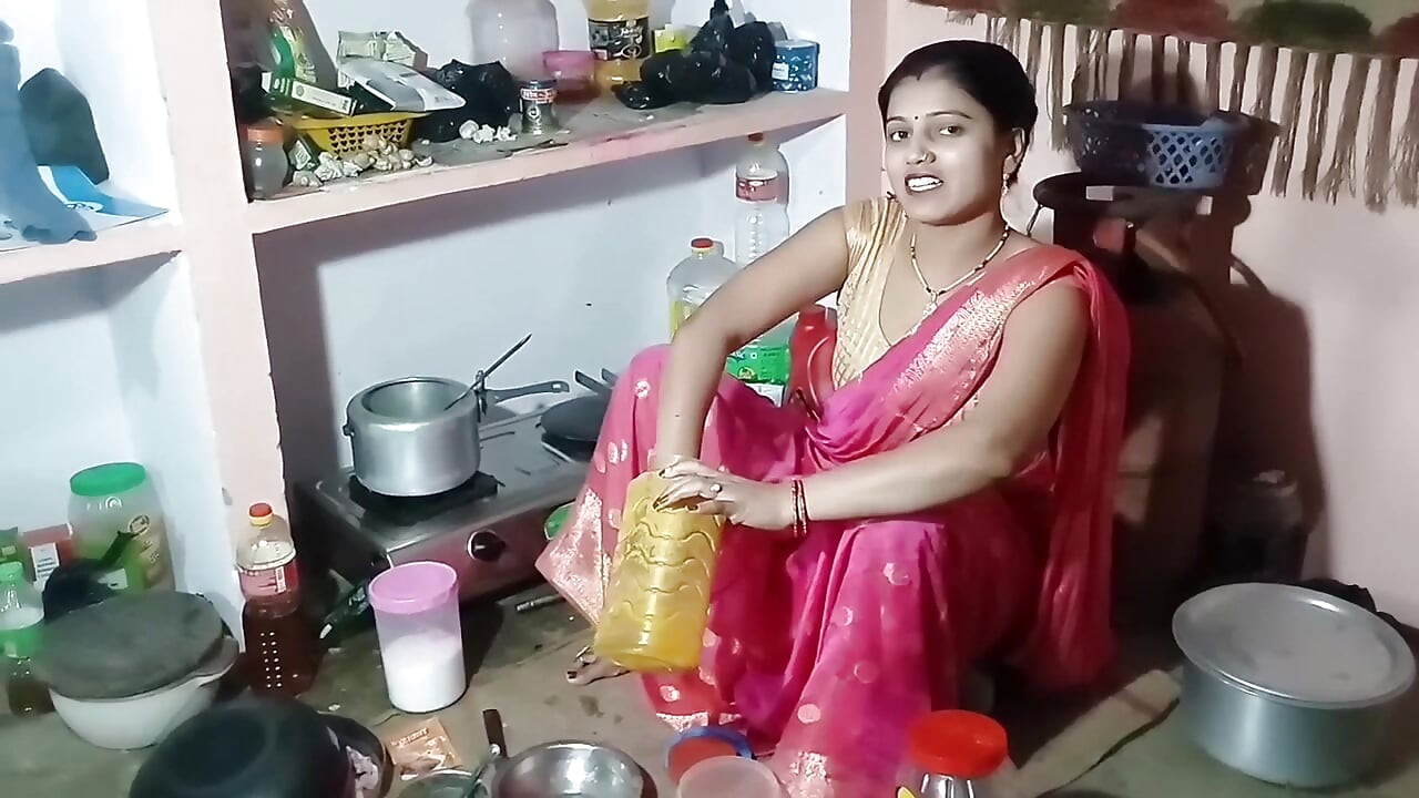 Lund ki bhukhi mother-in-law ko ghodi bana ke choda - Indian big boobs mylf taboo with hindi dirty talking