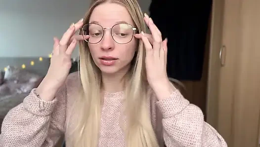 Apakah Hanya Aku atau