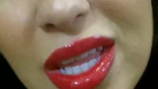 Lippenstift-Quickie-Wichsanleitung