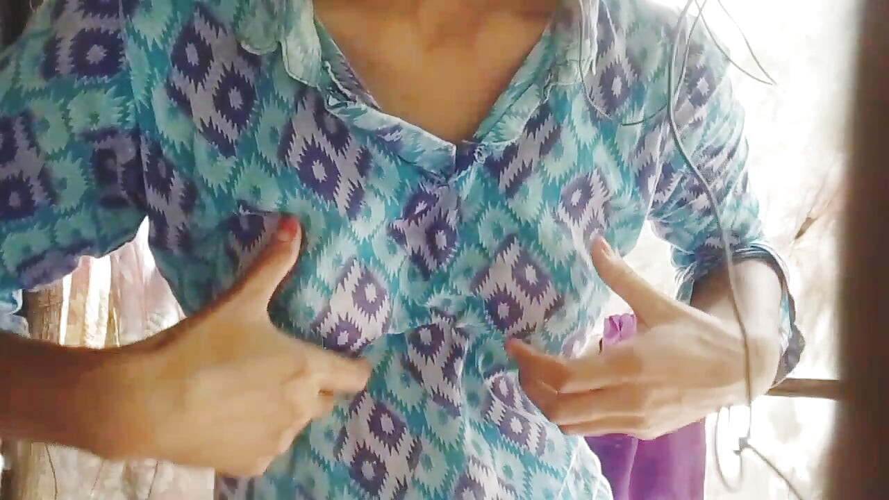 Desi sexy aunty standing sex