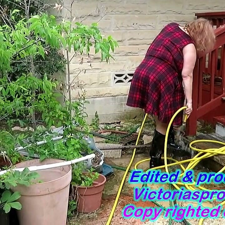 Sexy Walk in the Garden and Clean up Mess