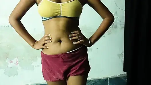 Sari sıkı amcıklı desi yenge Hintçe ses kaydında devar tarafından sert sikiliyor