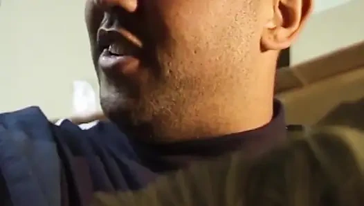 Heiße Lesbenfahrt im Taxi