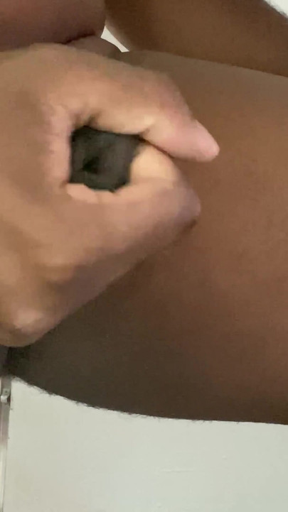 優しくオナニーしている |クリップ2