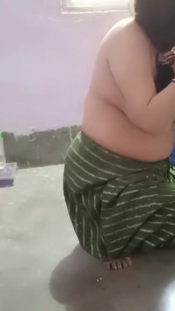 Momen penting dari "kakak ipar india habis-habisan sama tante seksi kolkata makan malam seks buru-buru dengan besar"