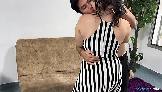 The neighbor stayed outside the house and is unfaithful to her husband with my cock!