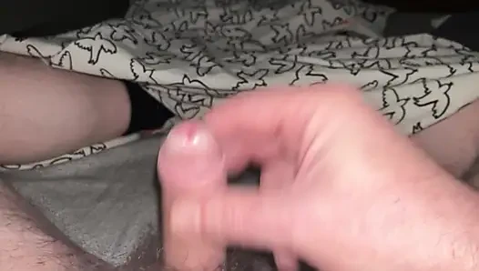 Gülüşü minik yarağımı boşaltıyor