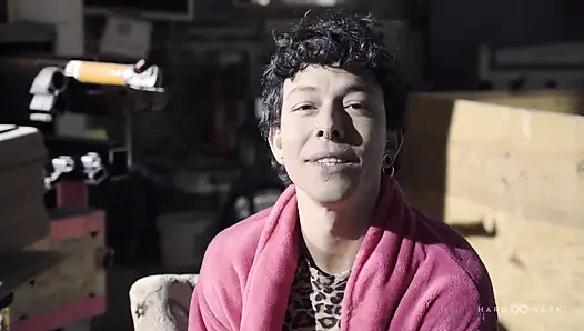 Йога-трах за кулисами