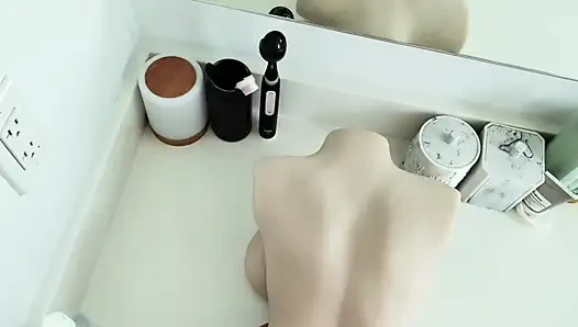 Roommate Told Me To Stop Using Tantaly And Fuck Her Instead
