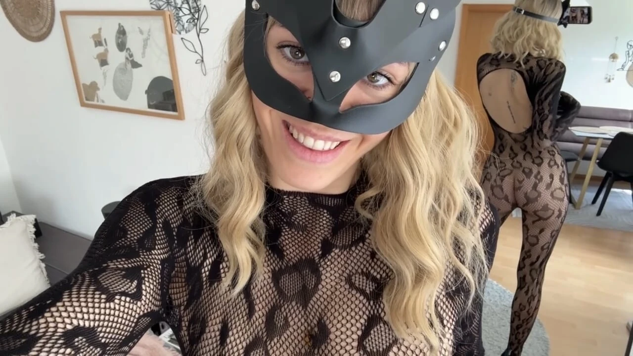Hot kitten dominates! Stepdad has to obey when the claws come!!