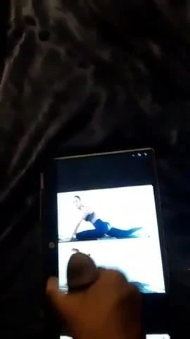 Brie larson cum homenaje
