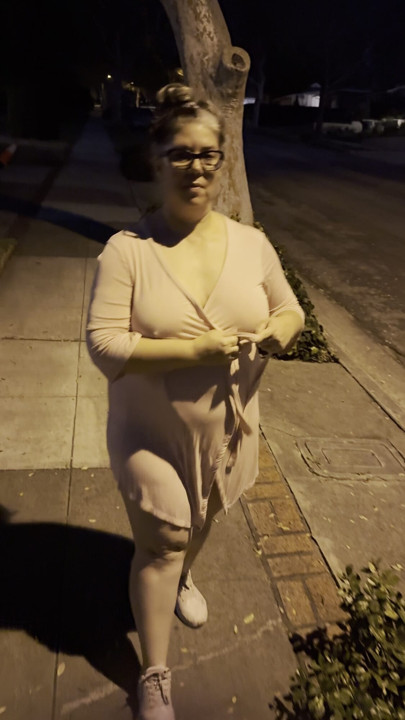 Hot Mom Naked Hotel Walk