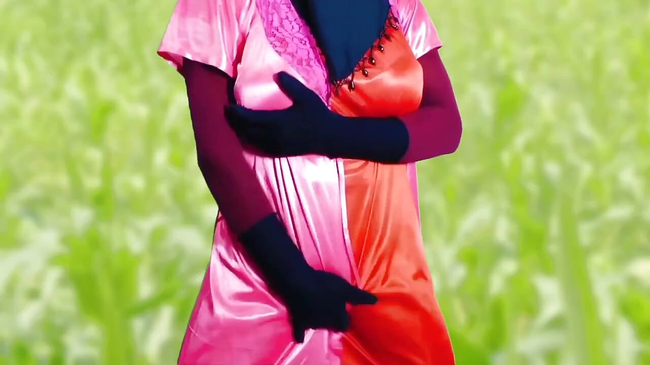 זין מוכנס לכוס הצר של שלי