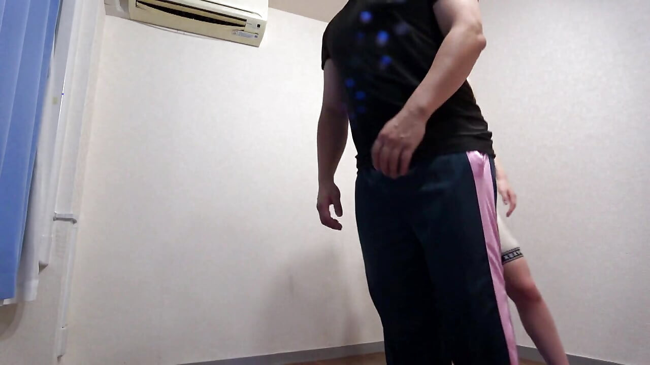 Part 2 [Completely Private Room] Leading to Ejaculation with Close-Up Service... Ah! Muscle Training Echman Vol.2