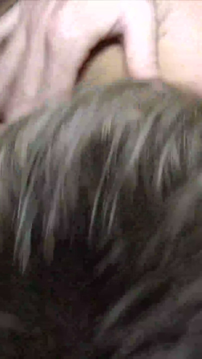 Sarışın orta yaşlı seksi kadın büyük zenci yarağına karşı | Klip 3
