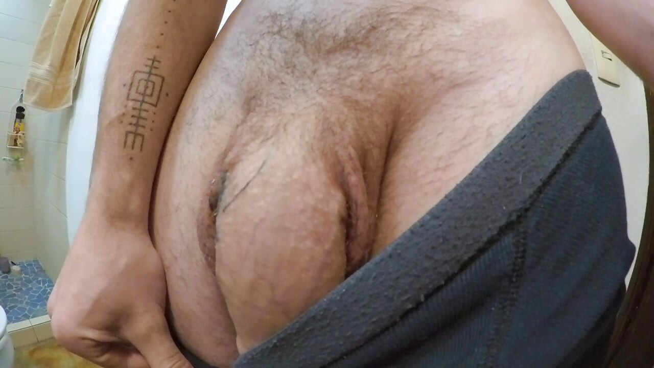 Tuširanje s mojim xxl čudovišnim kurcem! Svršavanje! Ovaj video je samo za moje obožavatelje!