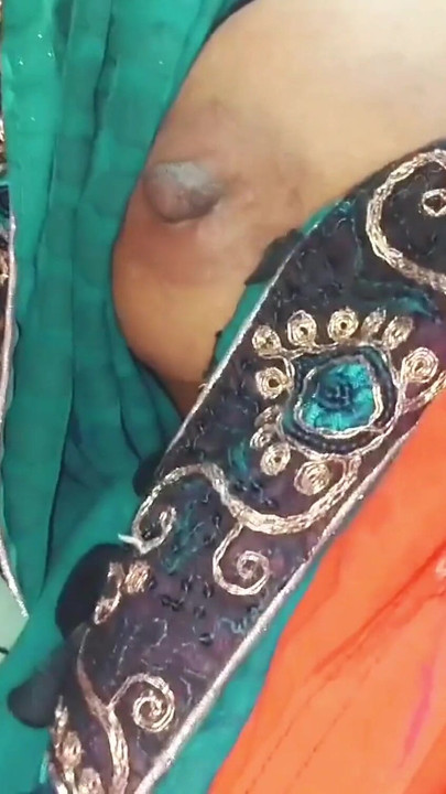 Unforgettable moment from "Sasur ne Bahu ko peheli baar gand pela desi Indian husband wife devar bhabhi aunty"