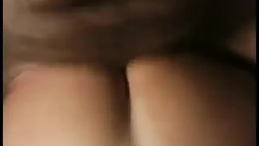 Hala seksi sarışın nine sikildikten sonra hapishanede boşalma yaşıyor