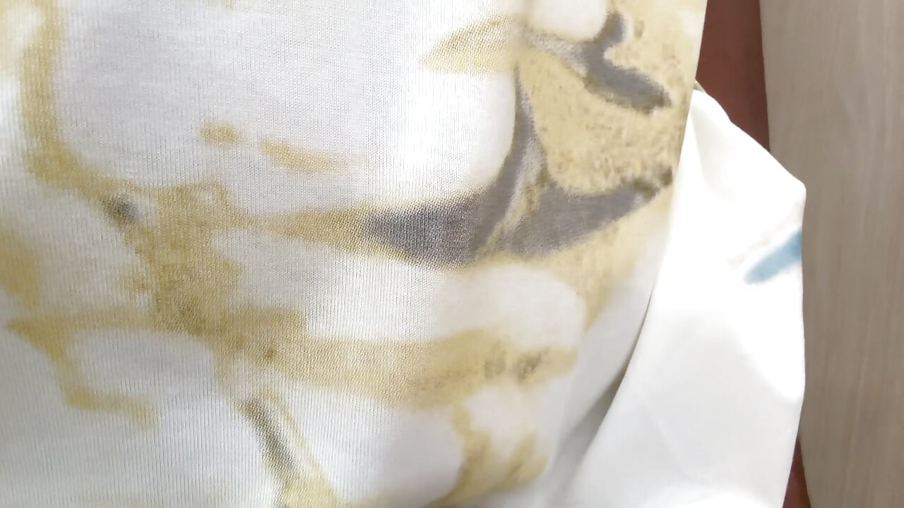 Indian shemale giving blowjob