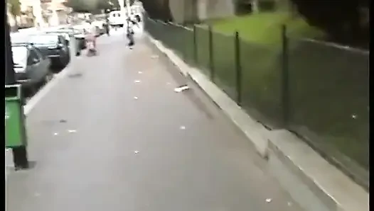 Красивая Лиза начинает себя в очень горячую поездку!
