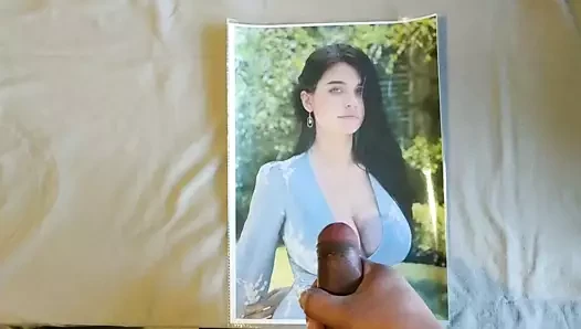Eva de Dominici boşalıyor