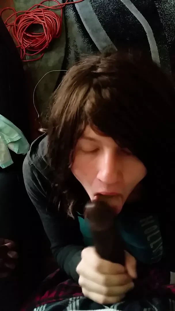 Huge Strangers Black Cock Blown to Completion!