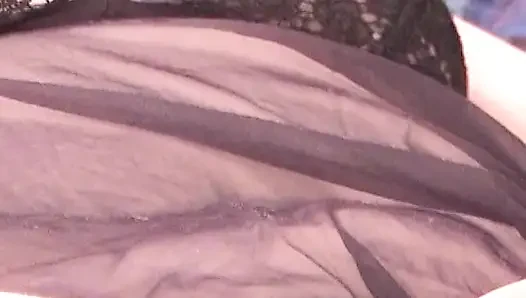 Tombul orta yaşlı seksi kadın genç sert yarağı denemeyi seviyor