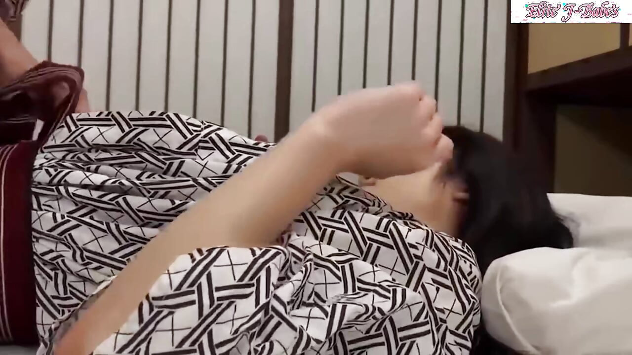 Asian Angel 27026