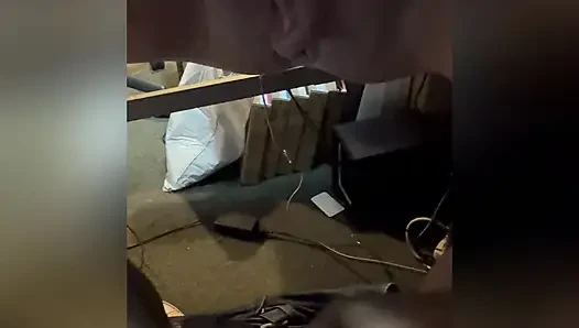 Dom dan budak seksnya muncrat di depan kamera