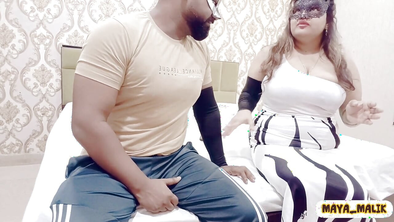 Hot Chubby Lady Boss Fucked Her Employee in Office