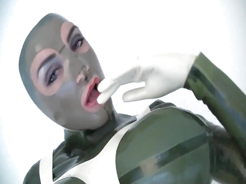 Steaming piss slut
