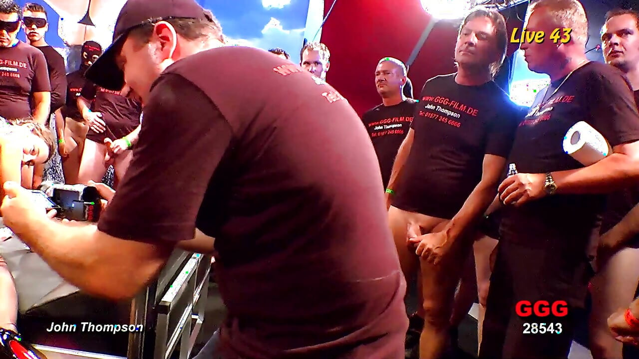 Pretty Teen Babe in Bukkake Gangbang Ggg John Thompson