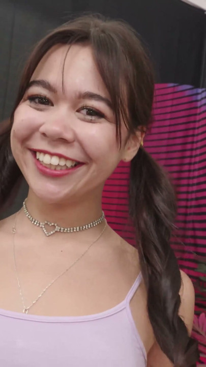 Inocente Brianna, incêndio criminoso não consegue o suficiente do sexo desleixado de Nade Nasty! | Clipe 1