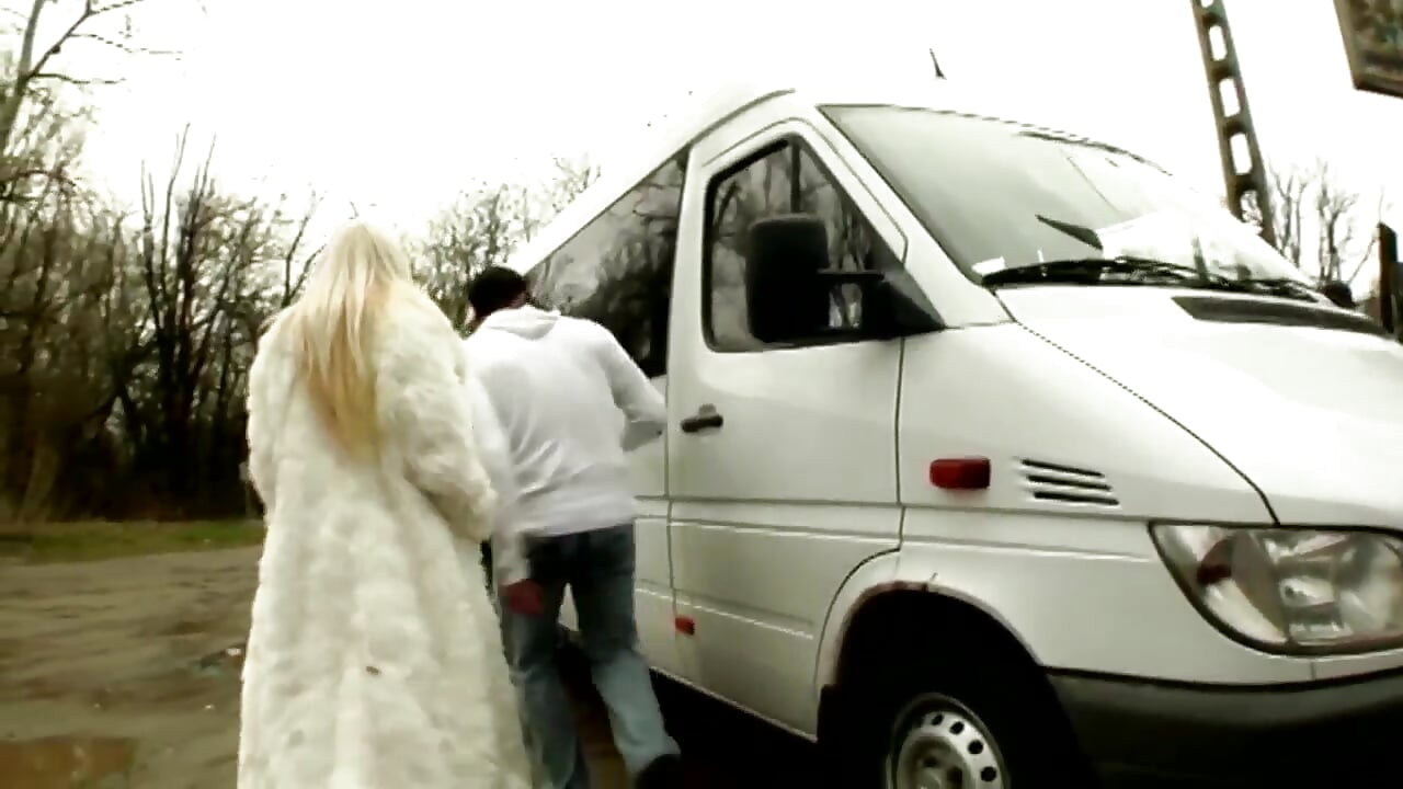 Maddy can't resist and starts fucking Nick in the car that